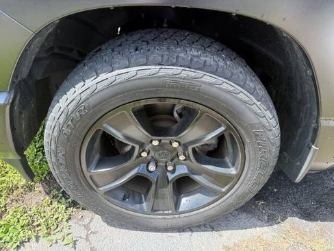 Used 2022 RAM 1500 Big Horn AWD/4WD image 8