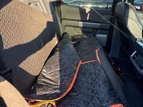 Used 2024 Ford F150 Lightning Lariat image 10