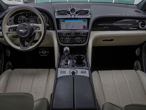 Certified 2024 Bentley Bentayga Extended Wheelbase image 39