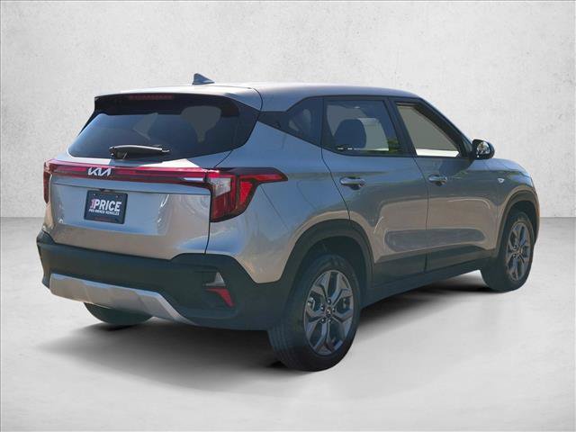 Used 2026 Kia Seltos LX AWD/4WD image 5