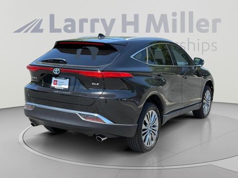 Certified 2024 Toyota Venza Limited AWD/4WD image 5