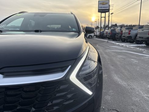 Used 2024 Kia Sportage SX image 10