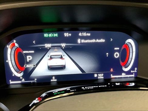 New 2025 Nissan Rogue Platinum w/ Platinum Premium Package image 24