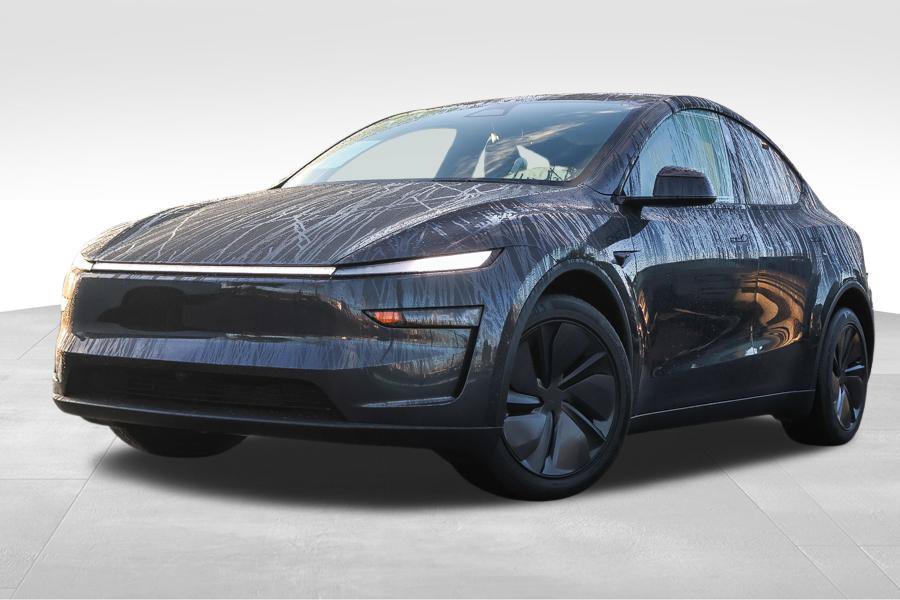 Used 2026 Tesla Model Y Long Range AWD/4WD image 1