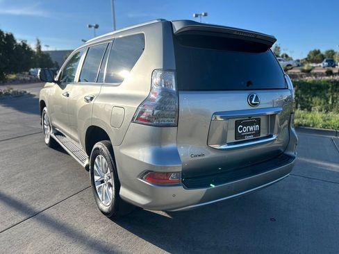 Used 2021 Lexus GX 460 Premium w/ Premium Package AWD/4WD image 5