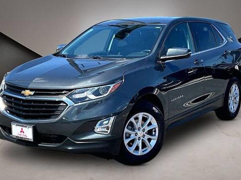 Used 2019 Chevrolet Equinox LT FWD image 1