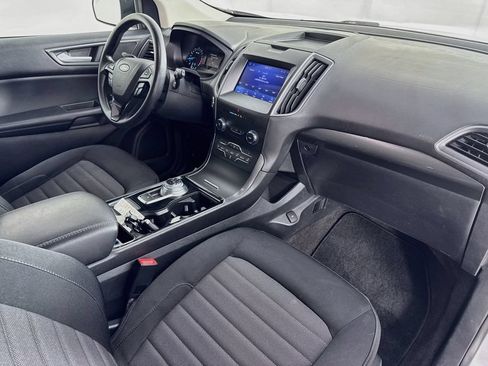Used 2020 Ford Edge SE FWD image 33