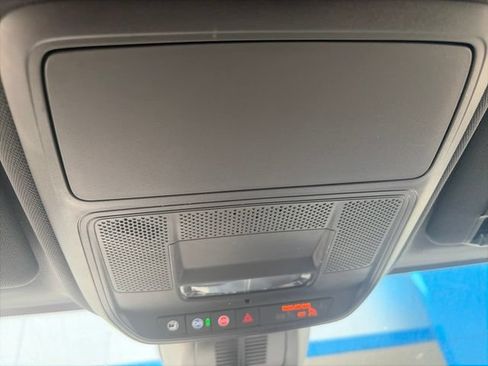 New 2027 GMC Terrain Elevation w/ LPO, Floor Liner Package FWD image 25