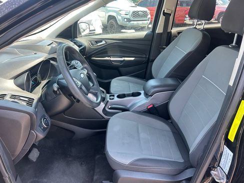 Used 2014 Ford Escape SE w/ Equipment Group 201A AWD/4WD image 24