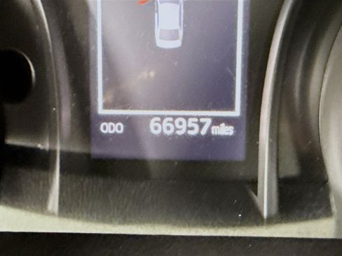 Used 2020 Toyota Camry LE FWD image 16