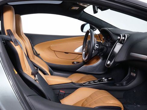 Used 2025 McLaren GTS image 25