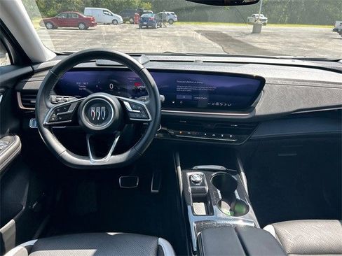 Used 2024 Buick Envision Sport Touring image 23