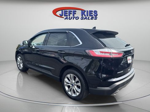 Used 2019 Ford Edge Titanium w/ Equipment Group 301A AWD/4WD image 7