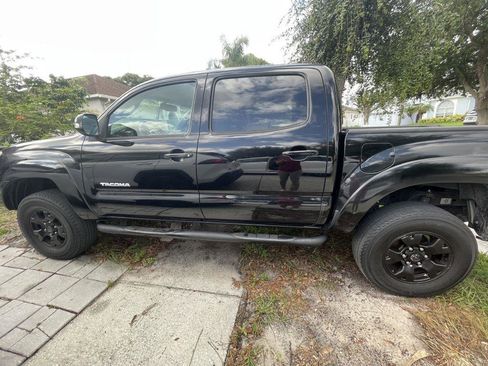 Used 2013 Toyota Tacoma PreRunner w/ TRD Sport Pkg RWD image 16