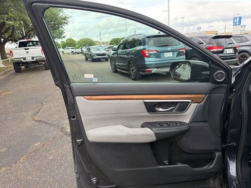 Used 2017 Honda CR-V EX image 8