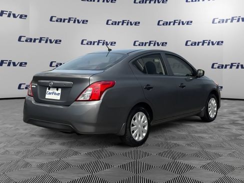 Used 2017 Nissan Versa S FWD image 6