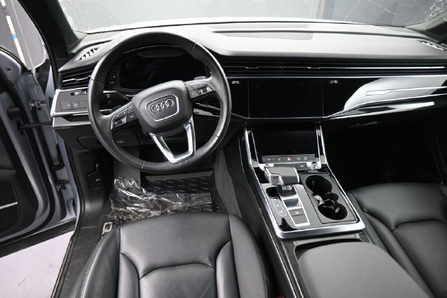 Used 2022 Audi Q7 2.0T Premium Plus w/ Premium Plus Package AWD/4WD image 20