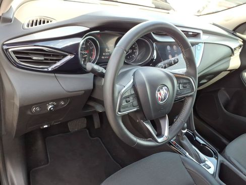Used 2022 Buick Encore GX Preferred w/ Cold Weather Comfort Package FWD image 8