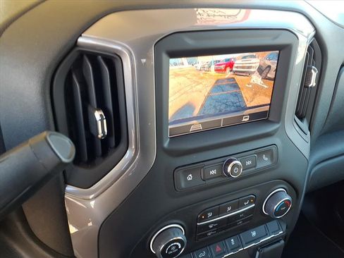 Used 2024 Chevrolet Silverado 2500 Custom w/ Custom Convenience Package AWD/4WD image 14