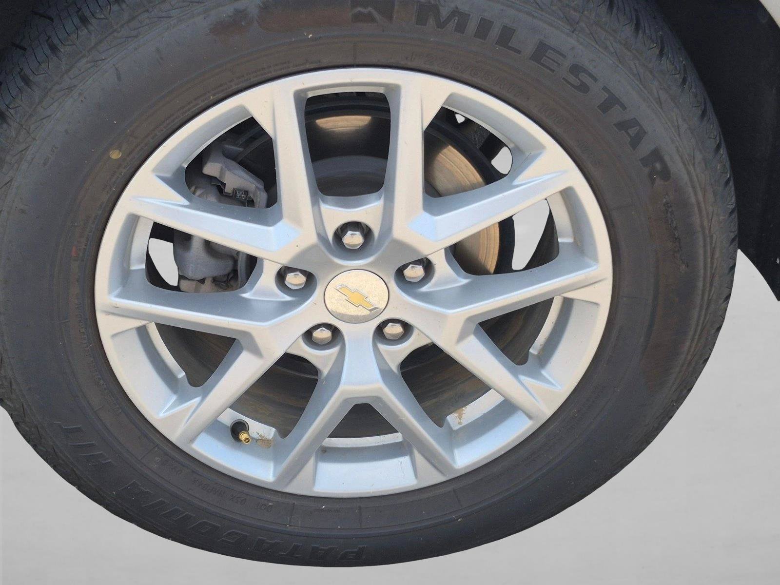 Used 2024 Chevrolet Equinox LT FWD image 8