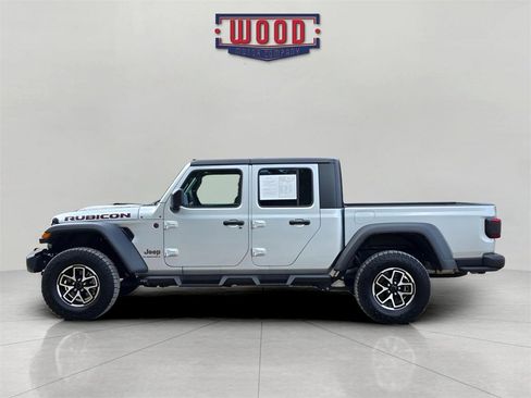 Used 2024 Jeep Gladiator Rubicon w/ Technology Group image 5