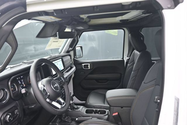 New 2027 Jeep Wrangler Unlimited Sahara AWD/4WD image 36