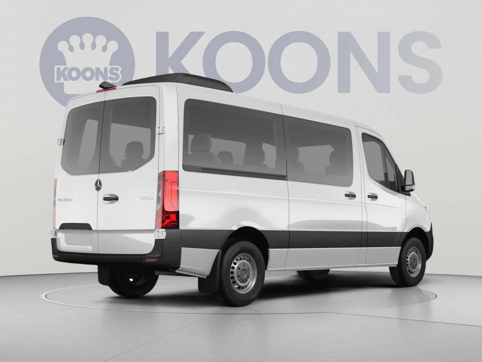 Used 2025 Mercedes-Benz Sprinter 2500 image 4
