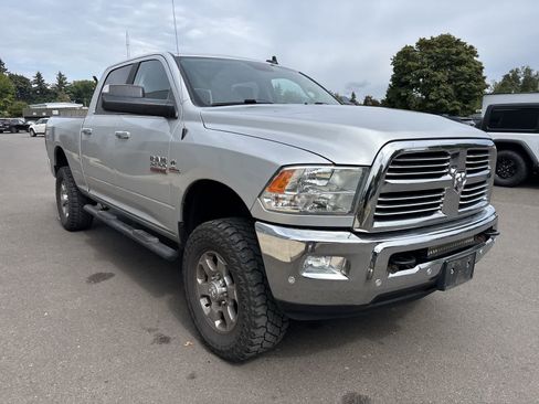 Used 2018 RAM 2500 Big Horn AWD/4WD image 5