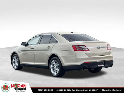 Used 2018 Ford Taurus SEL w/ Equipment Group 201A AWD/4WD image 4