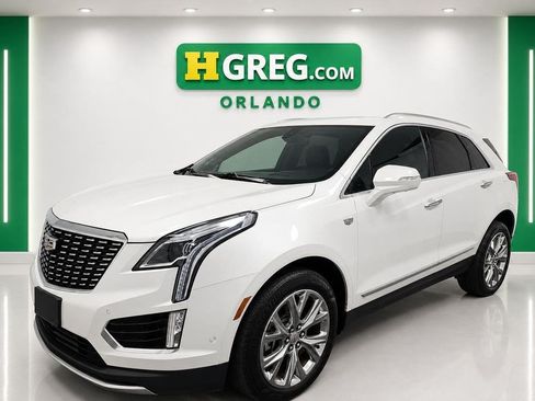 Used 2020 Cadillac XT5 Premium Luxury FWD image 4