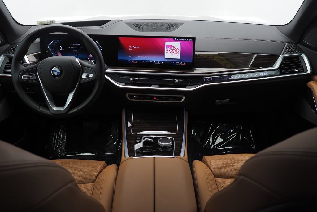 Certified 2026 BMW X5 xDrive40i AWD/4WD image 11