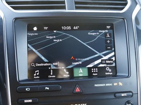 Used 2019 Ford Explorer Sport image 27