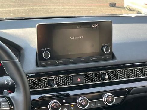 Used 2025 Honda Civic Sport image 21