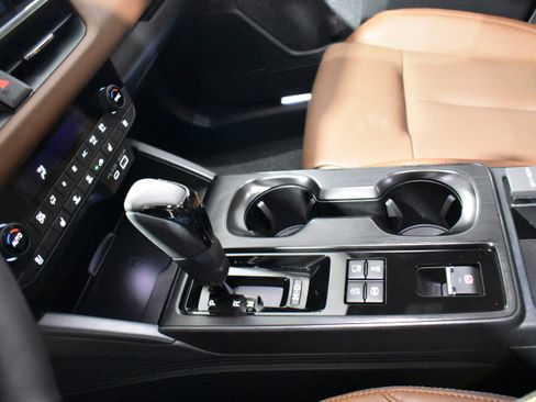 Used 2026 Subaru Outback Touring XT image 21