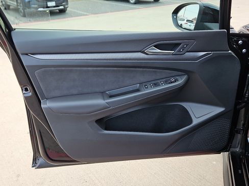 New 2026 Volkswagen GTI SE image 13