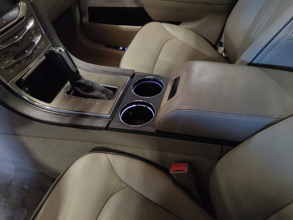 Used 2015 Lincoln MKX FWD w/ Equipment Group 102A image 26