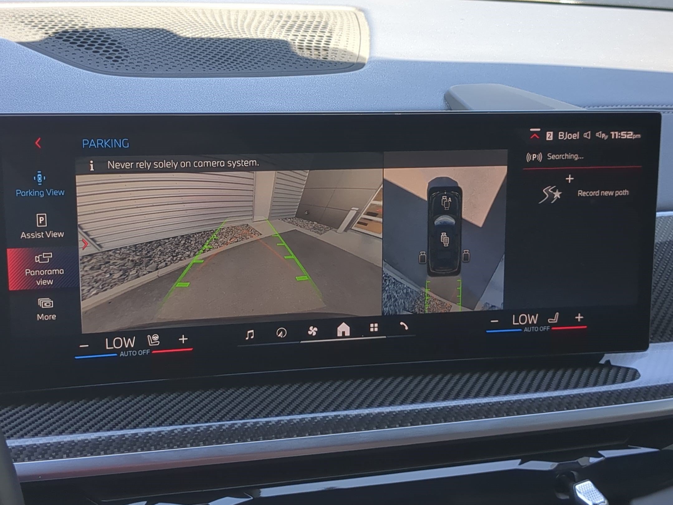 Used 2025 BMW X7 M60i AWD/4WD image 21