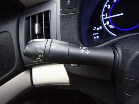 Used 2015 INFINITI Q40 AWD w/ Navigation Package image 35