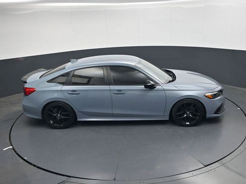 Used 2023 Honda Civic Sport image 23