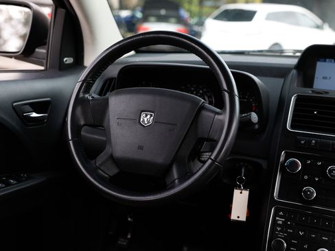 Used 2010 Dodge Journey R/T w/ Navigation & Sound Group I image 27