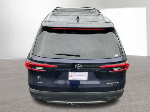 Used 2024 Toyota Grand Highlander Platinum image 30