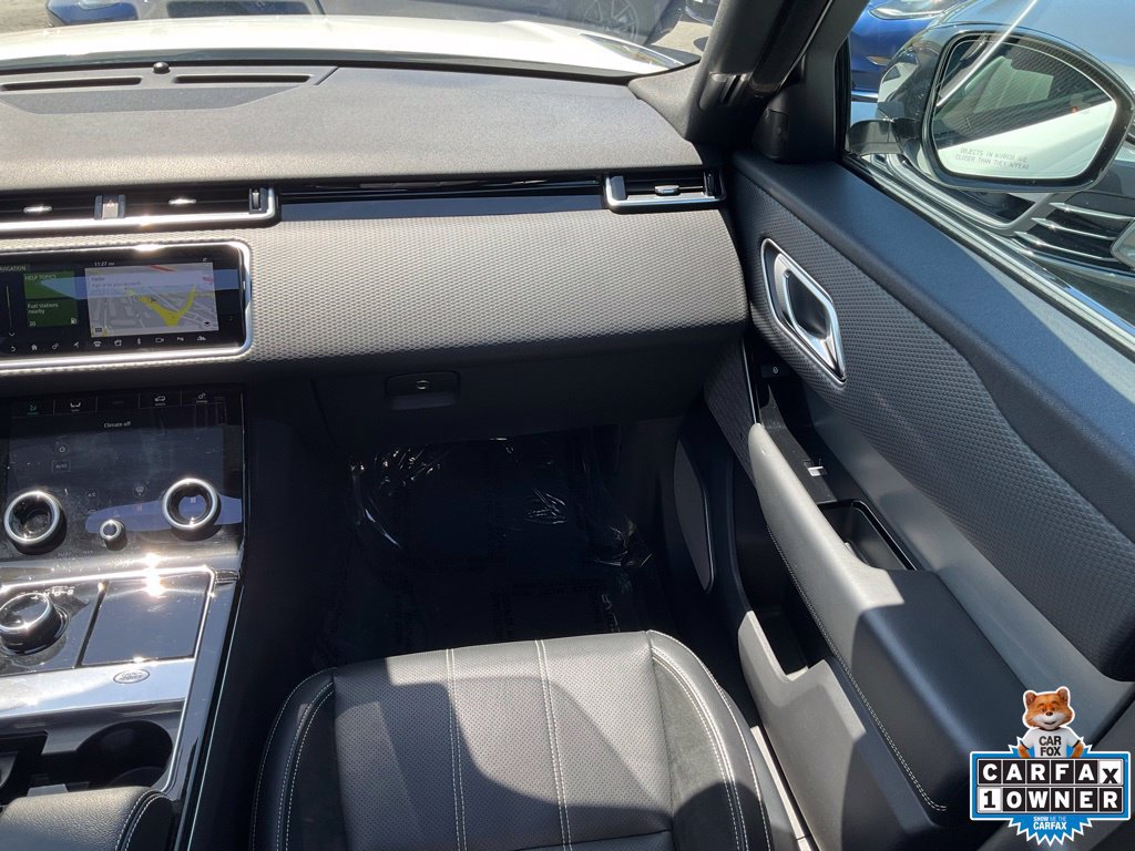 Used 2018 Land Rover Range Rover Velar R-Dynamic SE AWD/4WD image 60