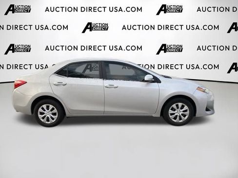 Used 2018 Toyota Corolla L image 4