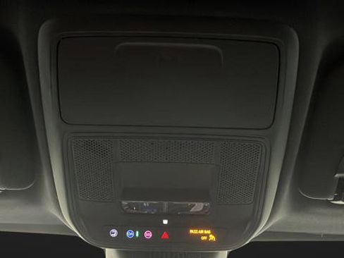 New 2026 Chevrolet Equinox LT w/ Convenience Package II AWD/4WD image 35