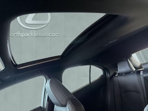 Certified 2026 Lexus UX 300h FWD w/ Accessory Package (2T) image 22