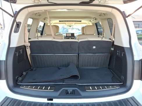Certified 2024 Nissan Armada Platinum w/ Captain's Chairs Package image 33