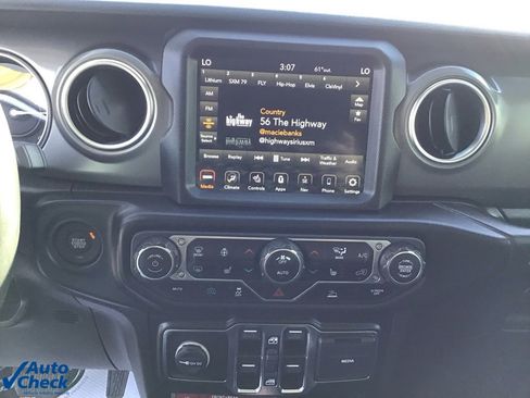 Used 2022 Jeep Wrangler Unlimited Rubicon 4xe w/ Cold Weather Group image 36