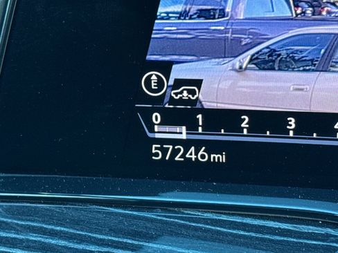 Used 2021 Cadillac Escalade ESV Sport w/ Driver Assist Tech Package image 24