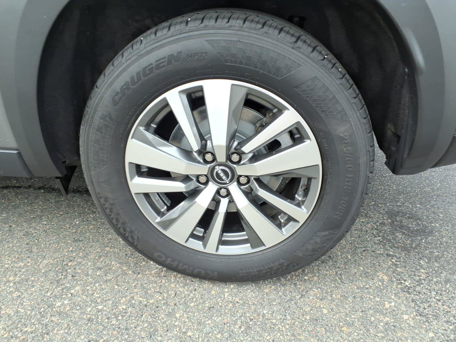Certified 2025 Nissan Pathfinder SL AWD/4WD image 9