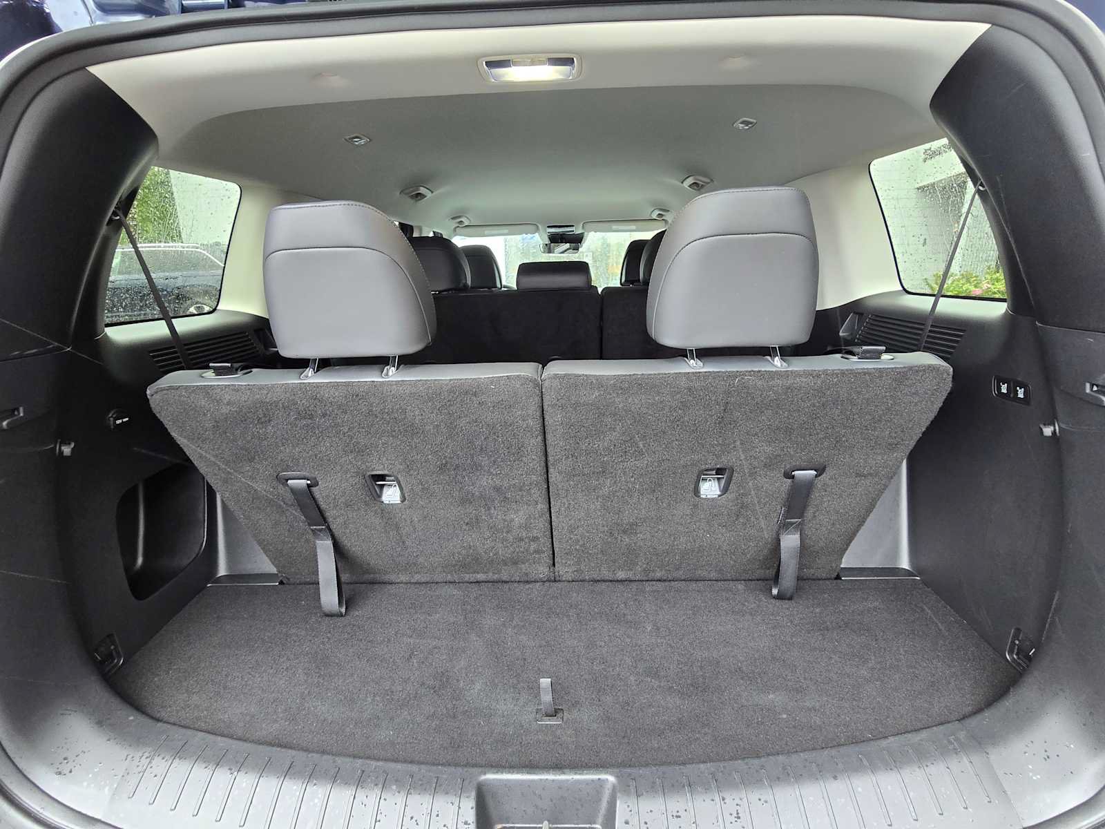 Used 2026 Hyundai Santa Fe SEL AWD/4WD image 11